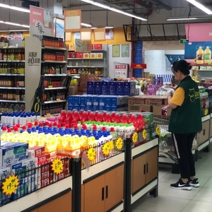 禄口超市、药店逐步恢复营业